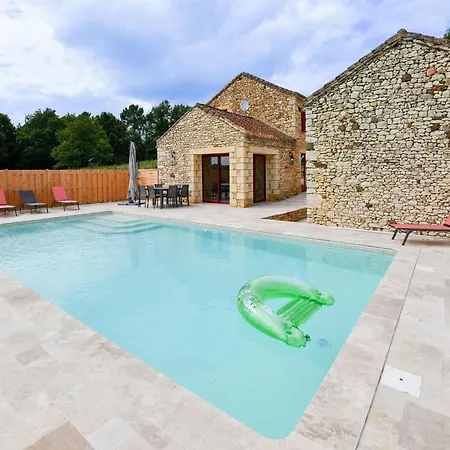 In Sarla With Private Pool, Cleaning Included *