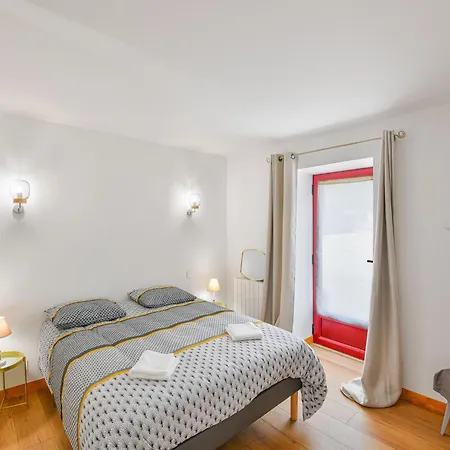 In Sarla With Private Pool, Cleaning Included Vakantiehuis *